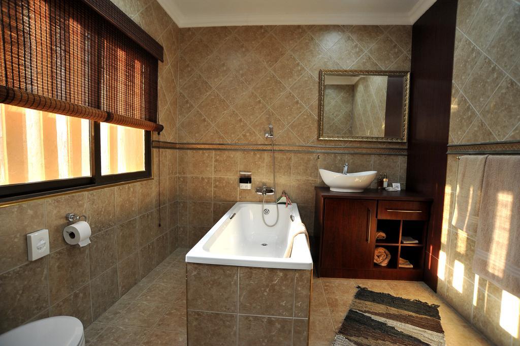 פוצ'פסטרום Sunset Manor Guest House מראה חיצוני תמונה