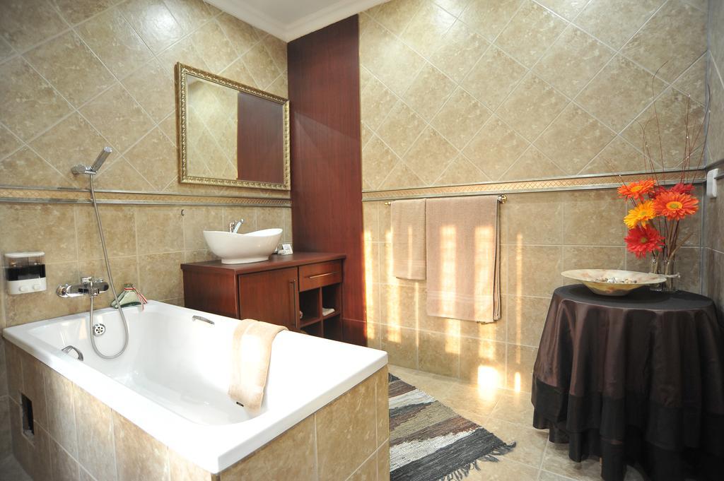 פוצ'פסטרום Sunset Manor Guest House מראה חיצוני תמונה