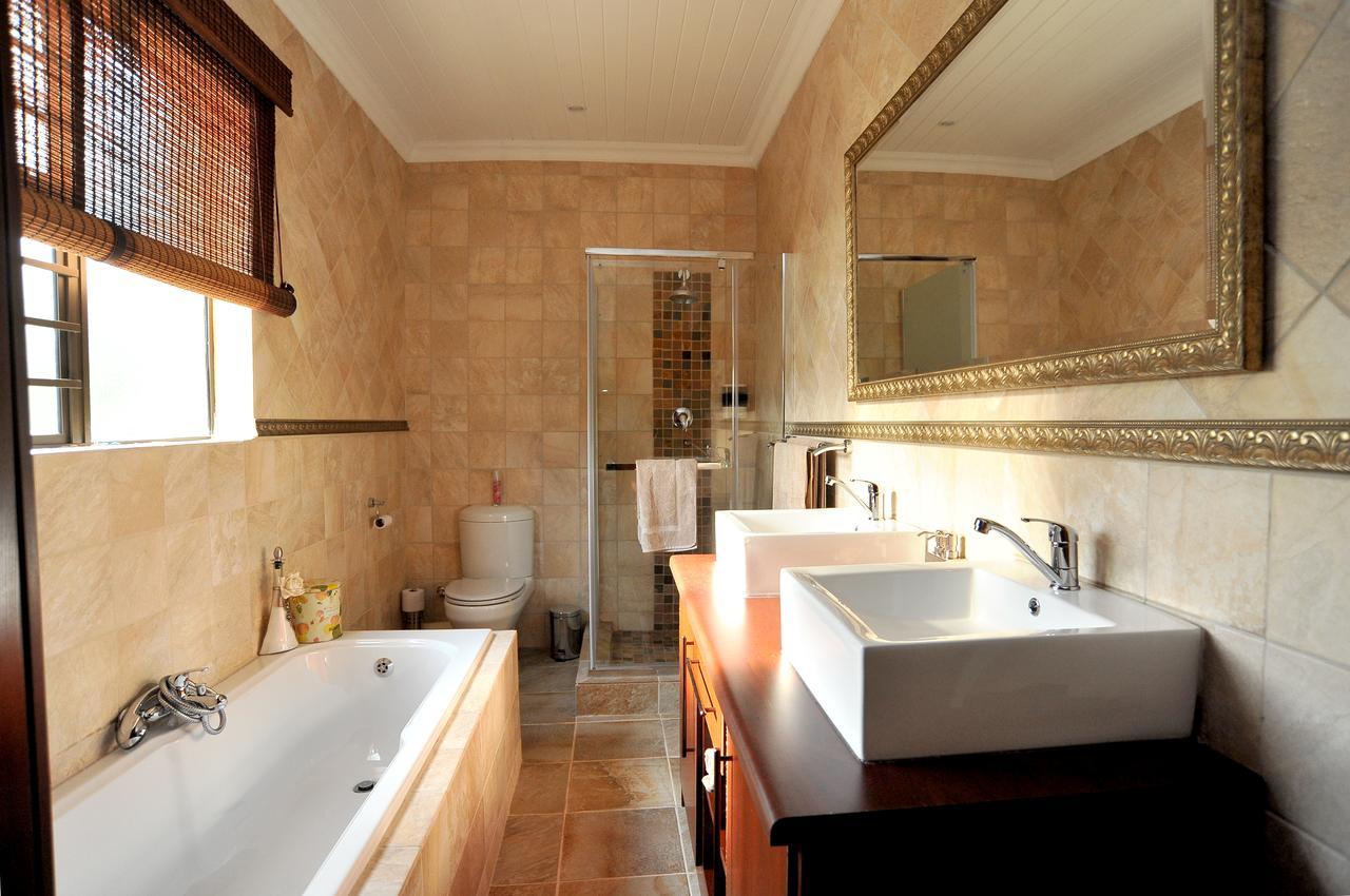 פוצ'פסטרום Sunset Manor Guest House מראה חיצוני תמונה